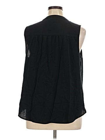 Torrid Sleeveless T-Shirt (view 2)