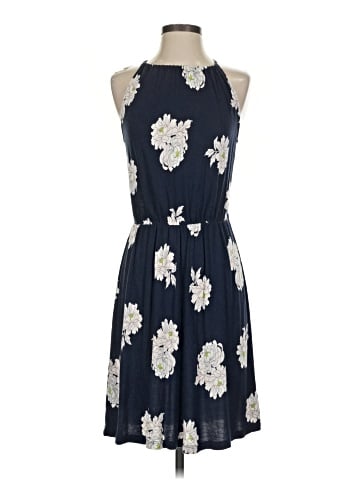 Old Navy Casual Dress (view 1)
