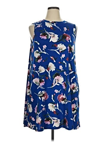 Apt. 9 Casual Dress (view 1)