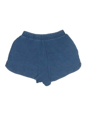 Gap Shorts (view 2)