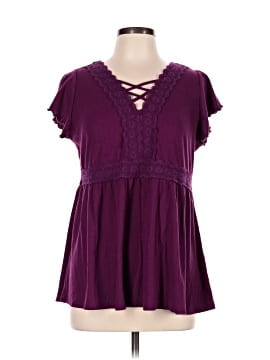 Torrid Short Sleeve T-Shirt (view 1)