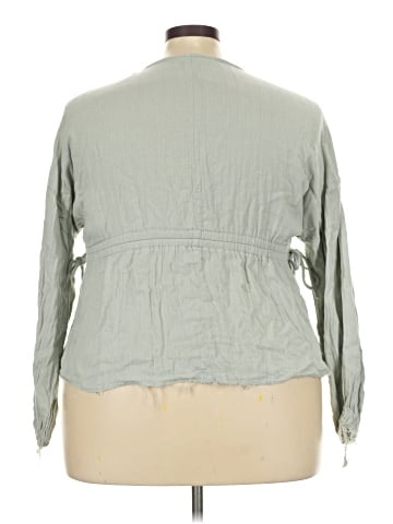 True Craft Long Sleeve Blouse (view 2)