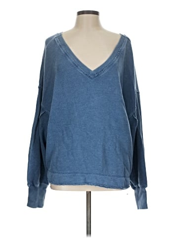 American Eagle Outfitters Pullover Sweater (view 1)