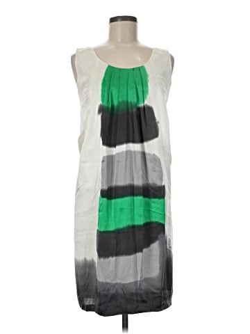 Hanii Y Casual Dress (view 1)