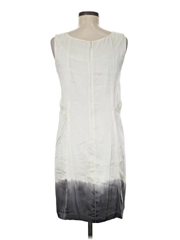 Hanii Y Casual Dress (view 2)