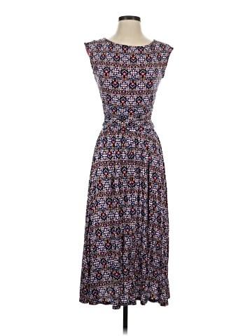 Le Lis Casual Dress (view 1)