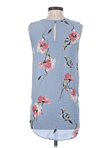 Le Lis Sleeveless Blouse (view 2)