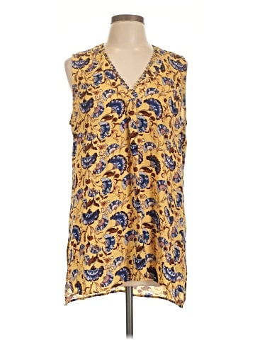 DR2 Sleeveless Blouse (view 1)