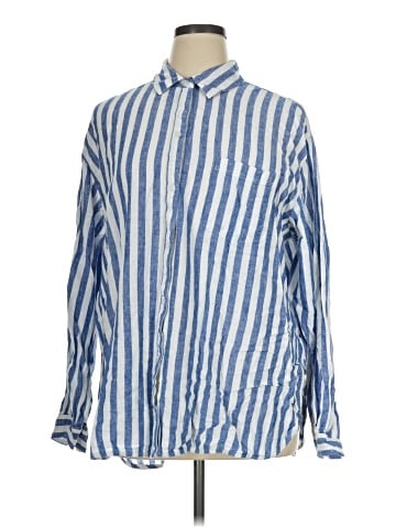 Old Navy Long Sleeve Button-Down Shirt (view 1)
