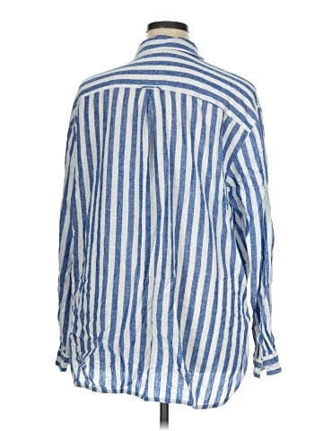 Old Navy Long Sleeve Button-Down Shirt (view 2)