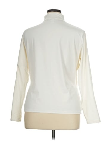 Lilly Pulitzer Sweatshirt (view 2)