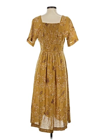 Madewell Flutter-Sleeve Midi Dress in Windowbox Floral (view 2)