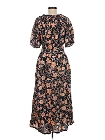 Old Navy Casual Dress (view 2)