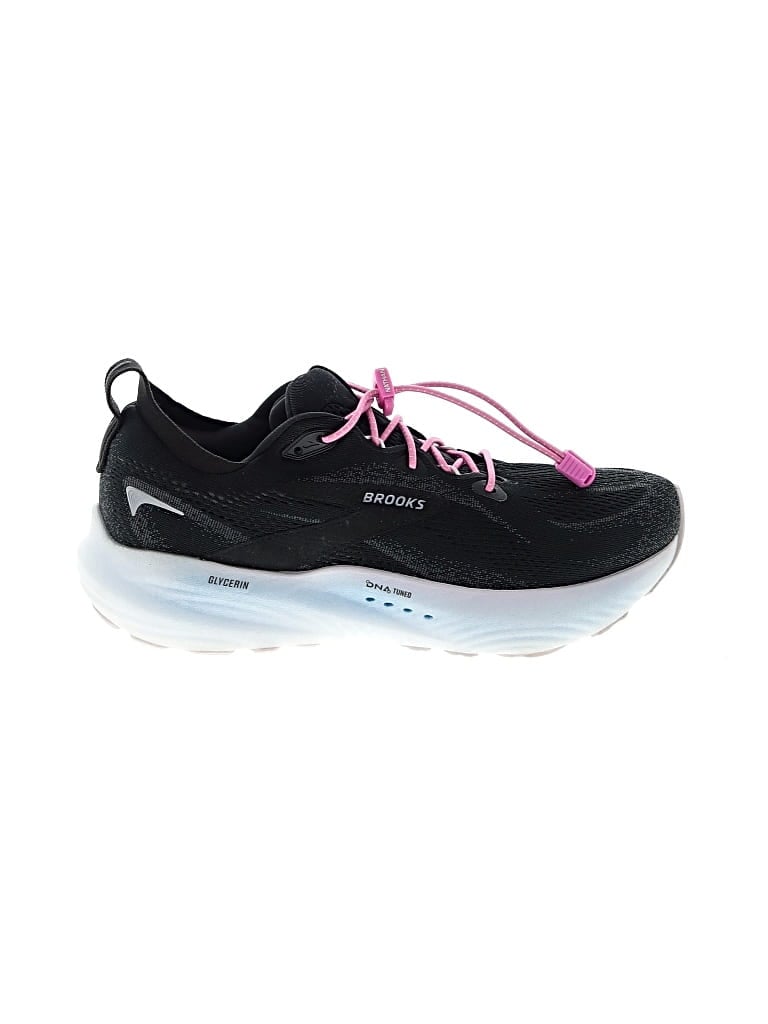Pre-owned Brooks Sneakers In Black