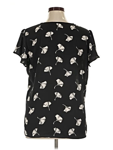 Maurices Short Sleeve Top (view 2)