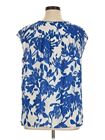 St. John's Bay Sleeveless Blouse (view 2)