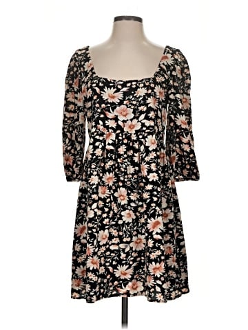 American Eagle Outfitters Casual Dress (view 1)