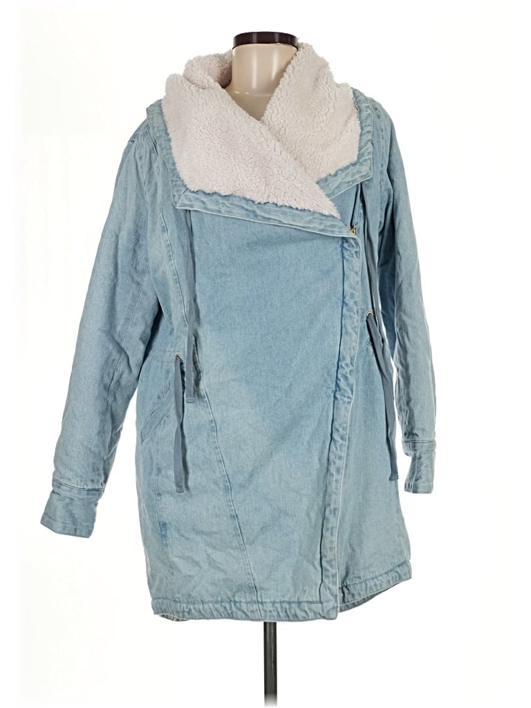 Pre-owned Venus Denim Jacket In Blue