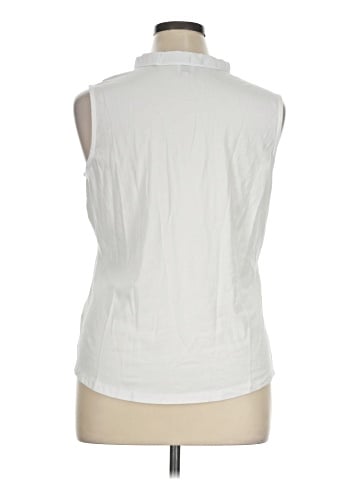 Nic + Zoe Sleeveless Button-Down Shirt (view 2)
