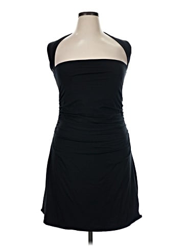 Abercrombie & Fitch Cocktail Dress (view 1)