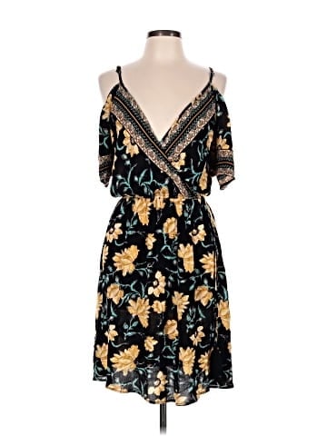 Xhilaration Cocktail Dress (view 1)