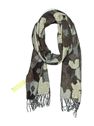 Fraas Scarf (view 1)