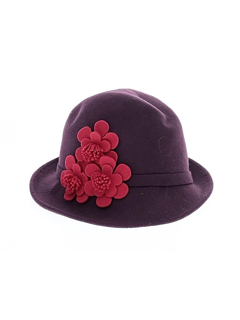 Pre-owned Charming Charlie Hat In Burgundy