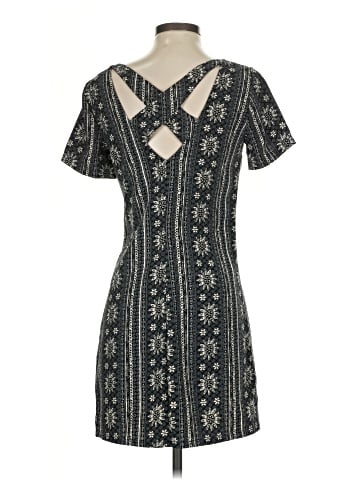 Hollister Casual Dress (view 2)