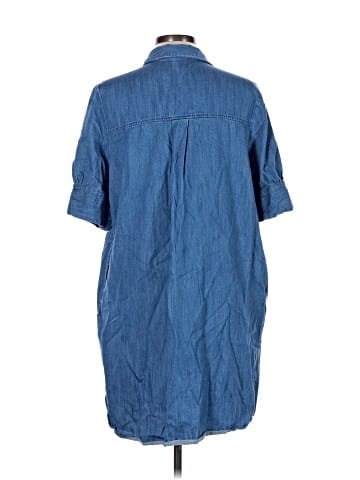 Old Navy Casual Dress (view 2)