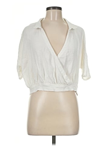 Urban Outfitters 3/4 Sleeve Blouse (view 1)