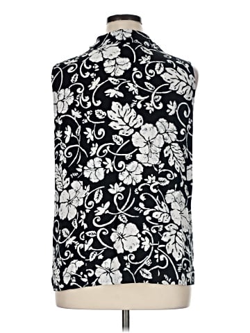 Croft & Barrow Sleeveless Button-Down Shirt (view 2)