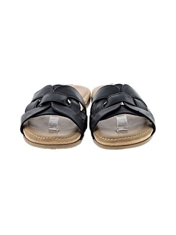Cliffs by White Mountain Sandals (view 2)