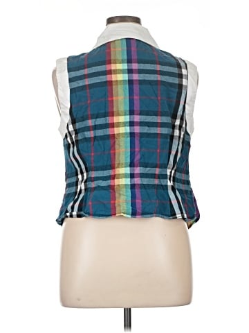 Unique Vintage Sleeveless Button-Down Shirt (view 2)