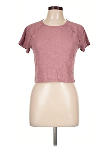 American Eagle Outfitters Short Sleeve T-Shirt (view 1)