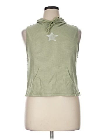 American Eagle Outfitters Sleeveless T-Shirt (view 1)