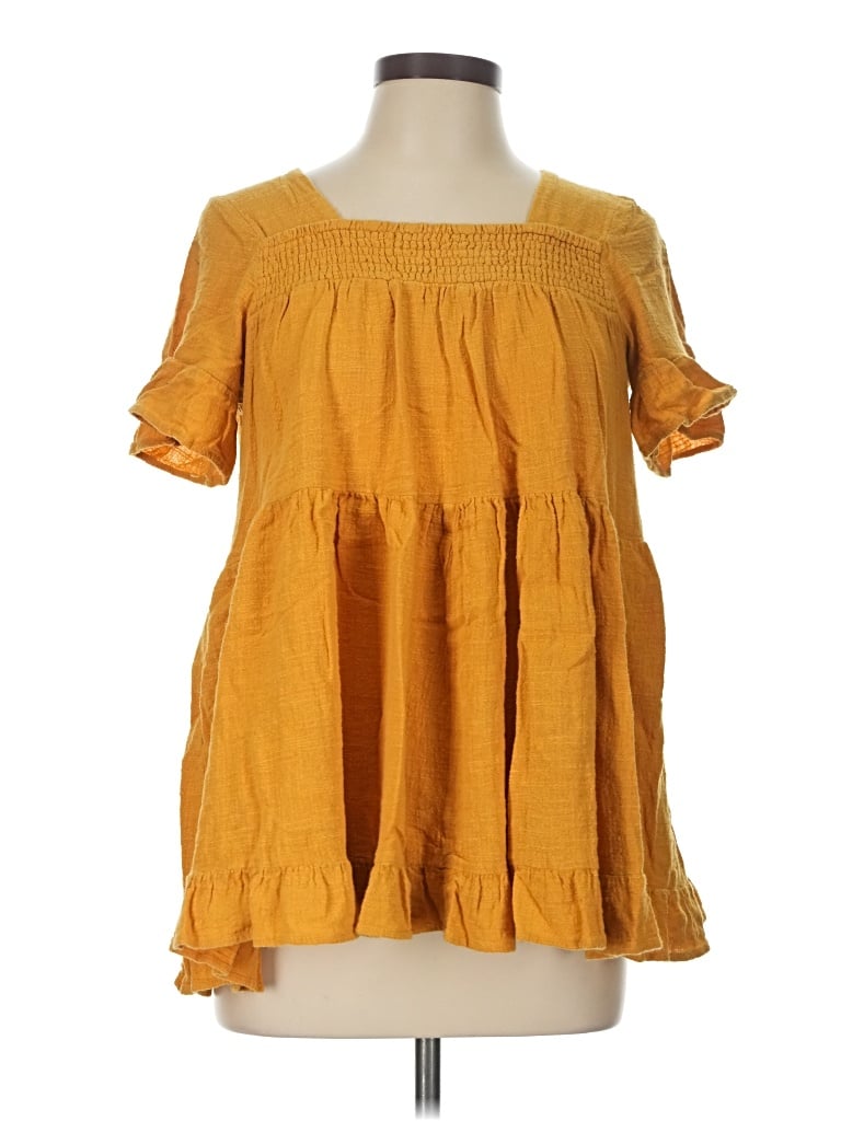 Pre-owned Oddi Short Sleeve Blouse In Yellow