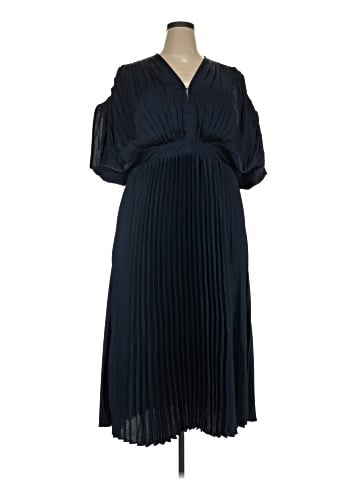 City Chic Casual Dress (view 1)