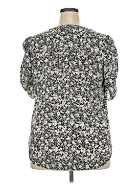 Torrid Short Sleeve Blouse (view 2)