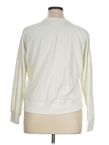 Vineyard Vines Sweatshirt (view 2)