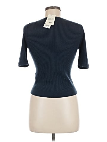 Uniqlo 3/4 Sleeve T-Shirt (view 2)