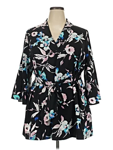 Lane Bryant 3/4 Sleeve T-Shirt (view 1)