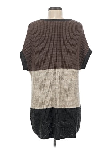 Romeo & Juliet Couture Poncho (view 2)