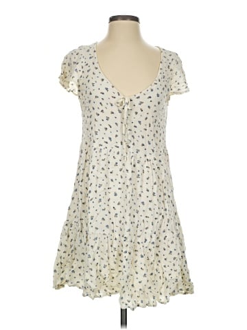 American Eagle Outfitters Casual Dress (view 1)
