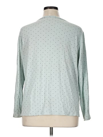 Croft & Barrow Long Sleeve Henley (view 2)