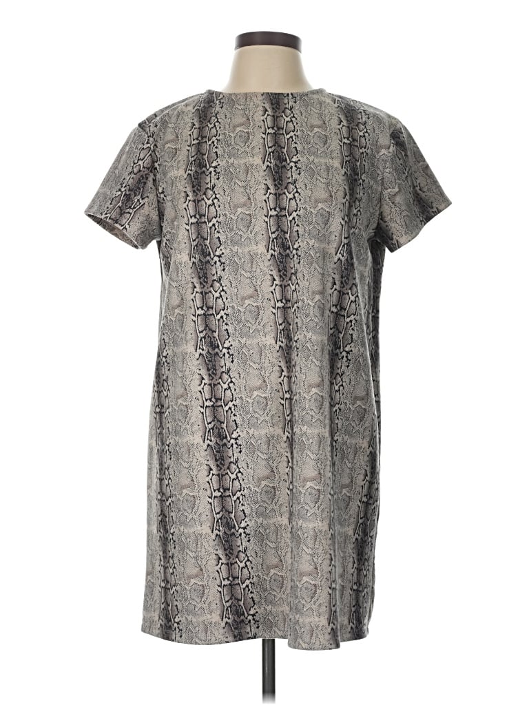 Pre-owned She + Sky Casual Dress In Gray