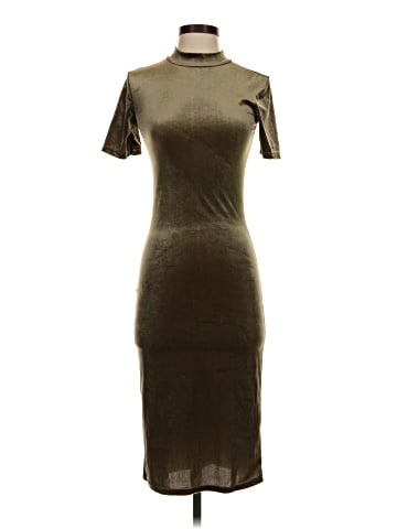 Trafaluc by Zara Casual Dress (view 1)