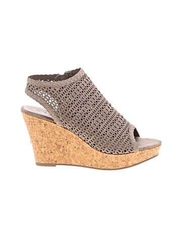 Fergalicious Wedges (view 1)