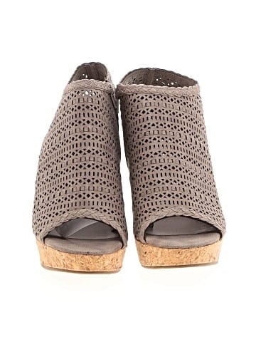 Fergalicious Wedges (view 2)