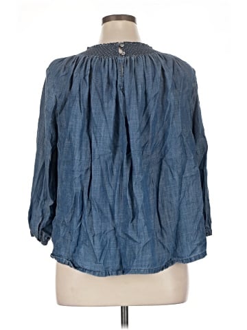 Ann Taylor LOFT 3/4 Sleeve Blouse (view 2)