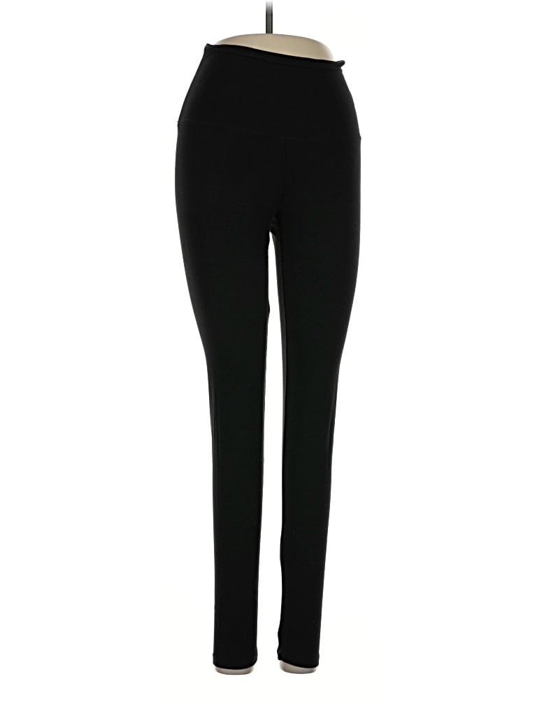 Pre-owned Yummie Active Pants In Black